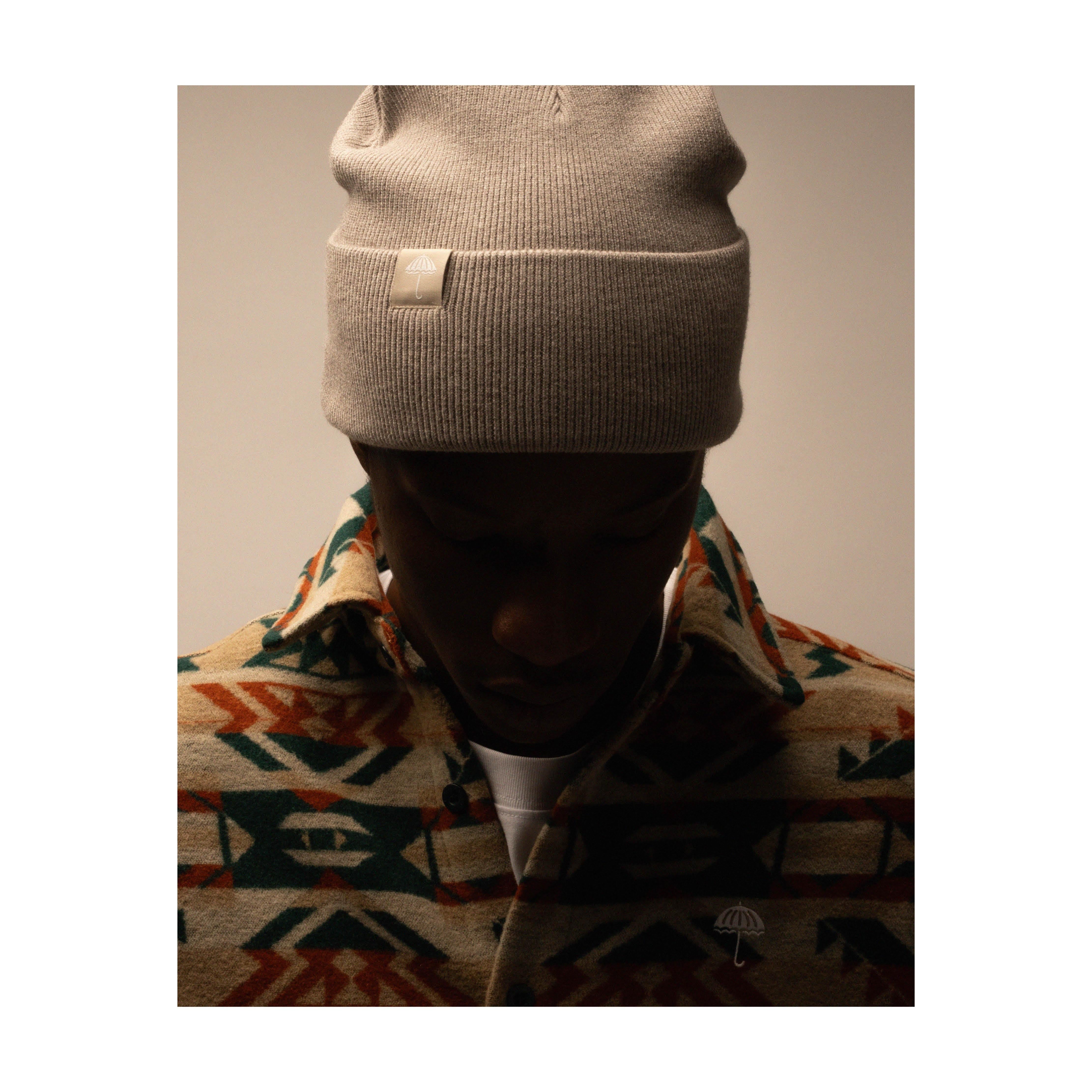 CLASSIC BEANIE GREY_23987.jpg