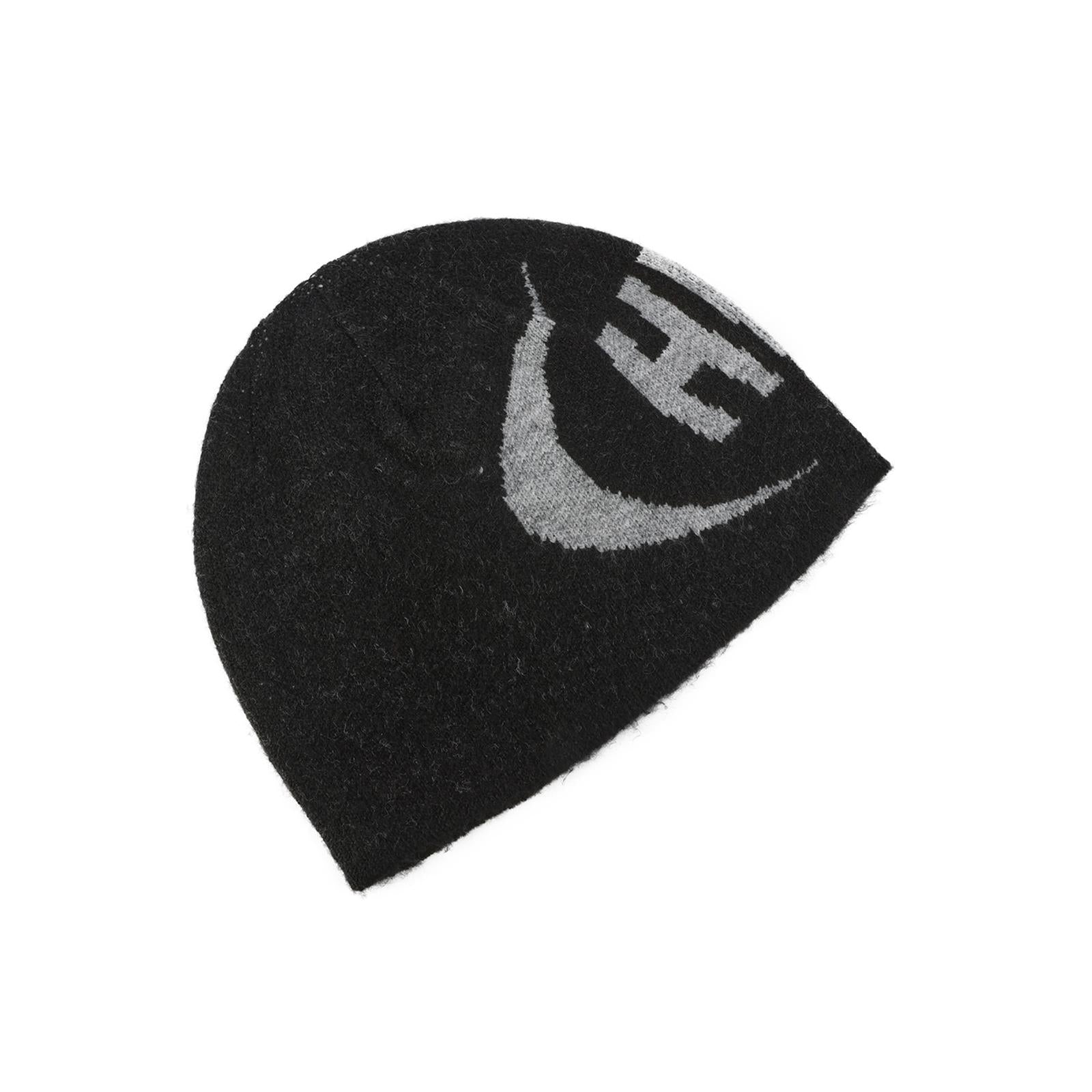 FREE BEANIE BLACK_21653.jpg