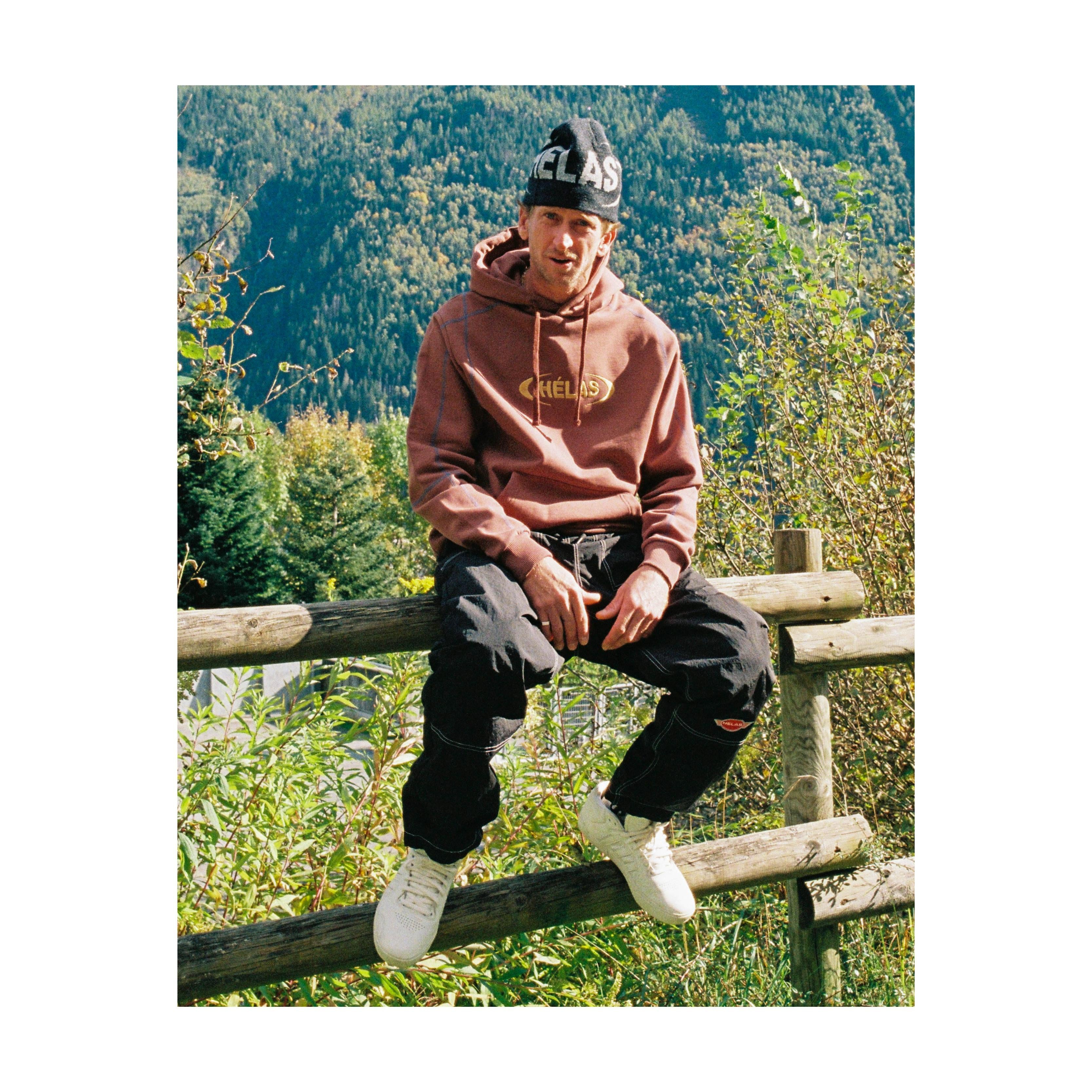 FREE HOODIE BROWN_21497.jpg
