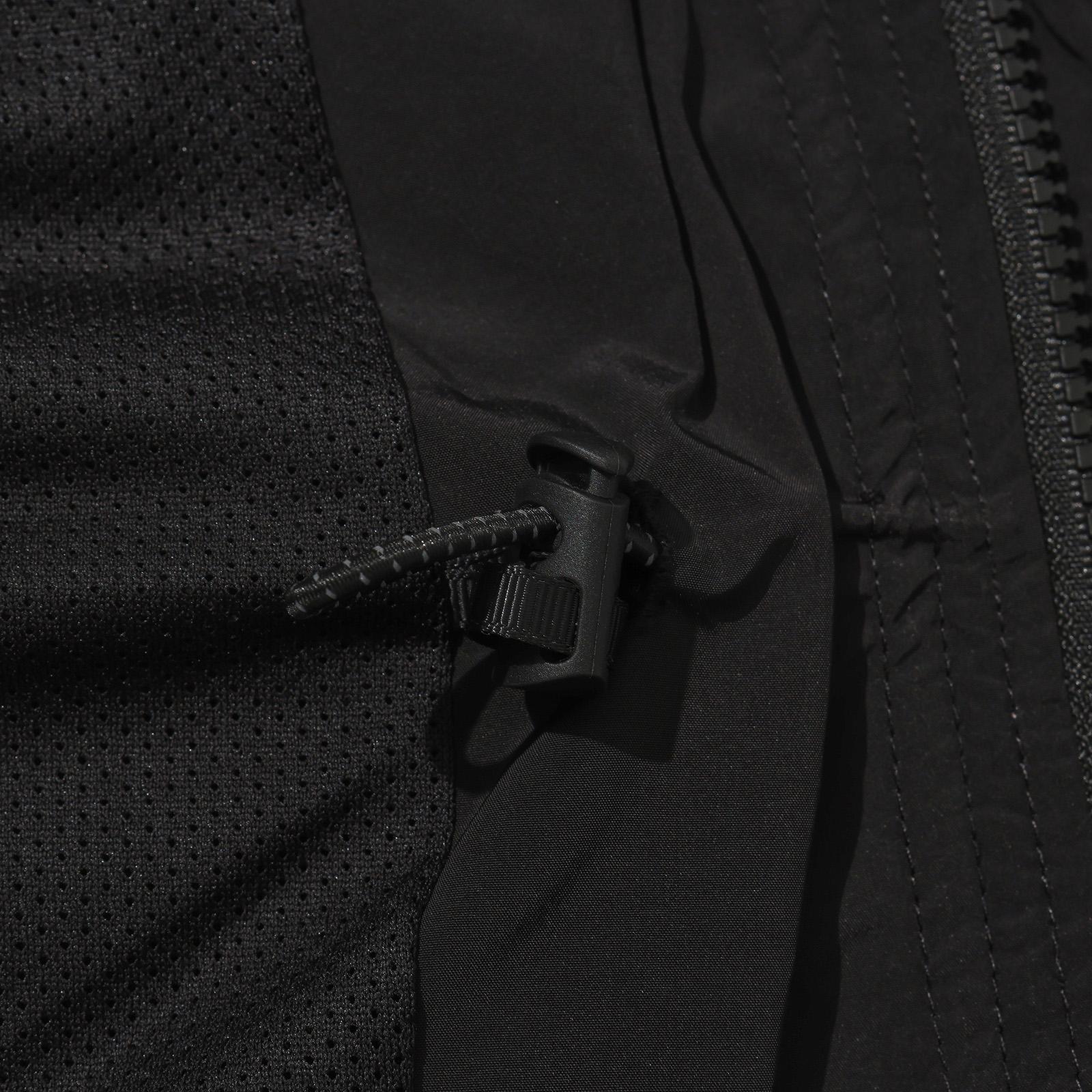 SCHUSS WIND JACKET BLACK/POUDRE_21601.jpg