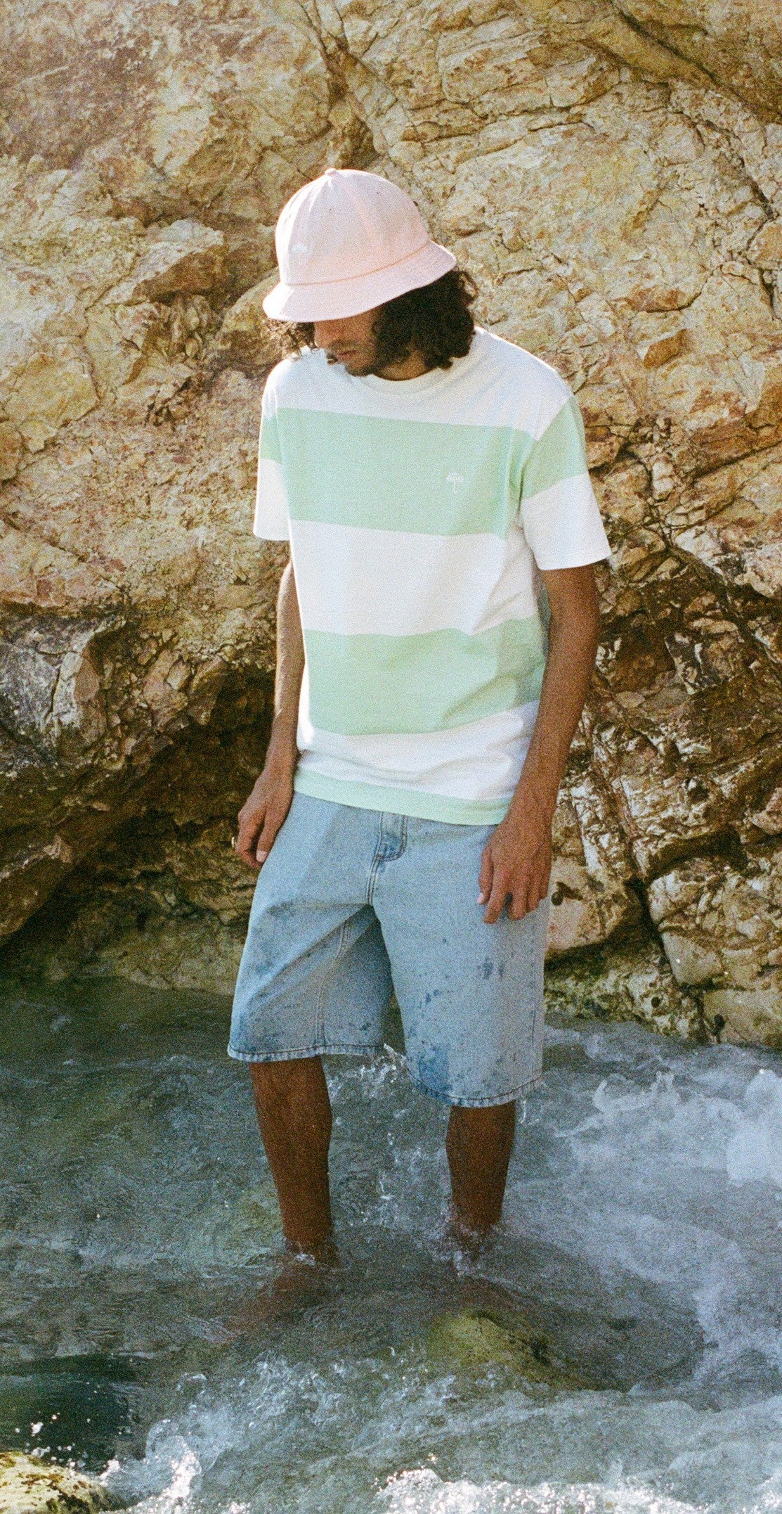 CLASSIC DENIM SHORT WASHED LIGHT BLUE_16038.jpg