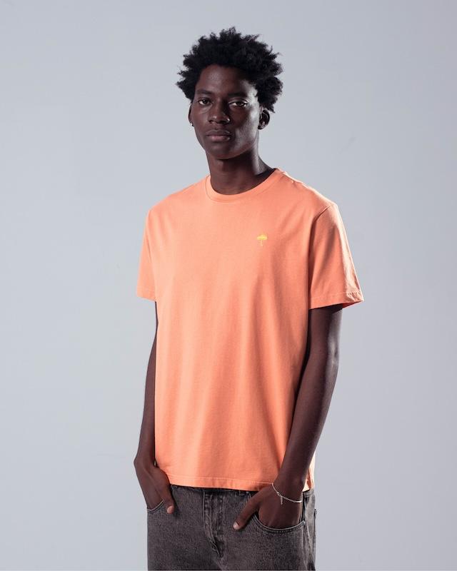 CLASSIC TEE OCRE_25818.jpg
