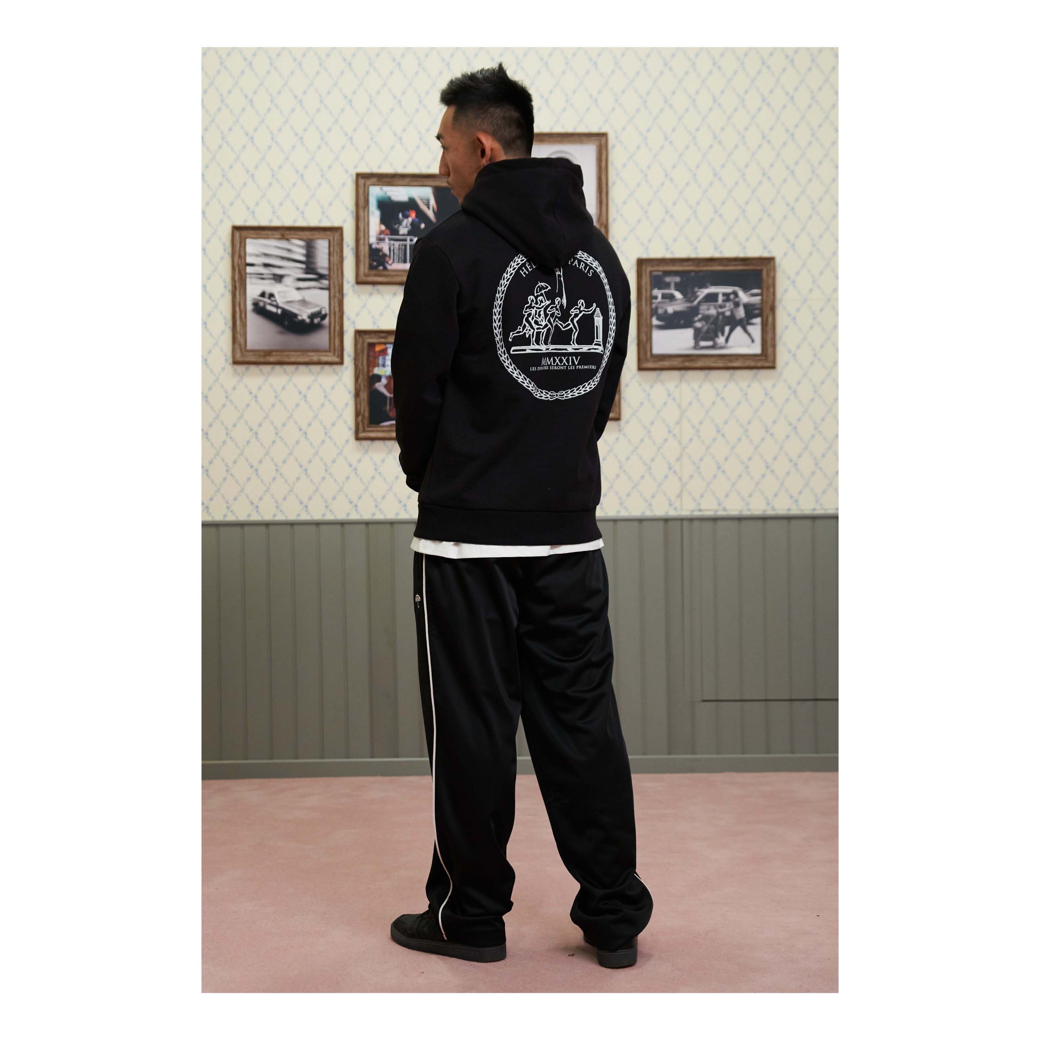 DERNIERS HOODIE BLACK_20649.jpg