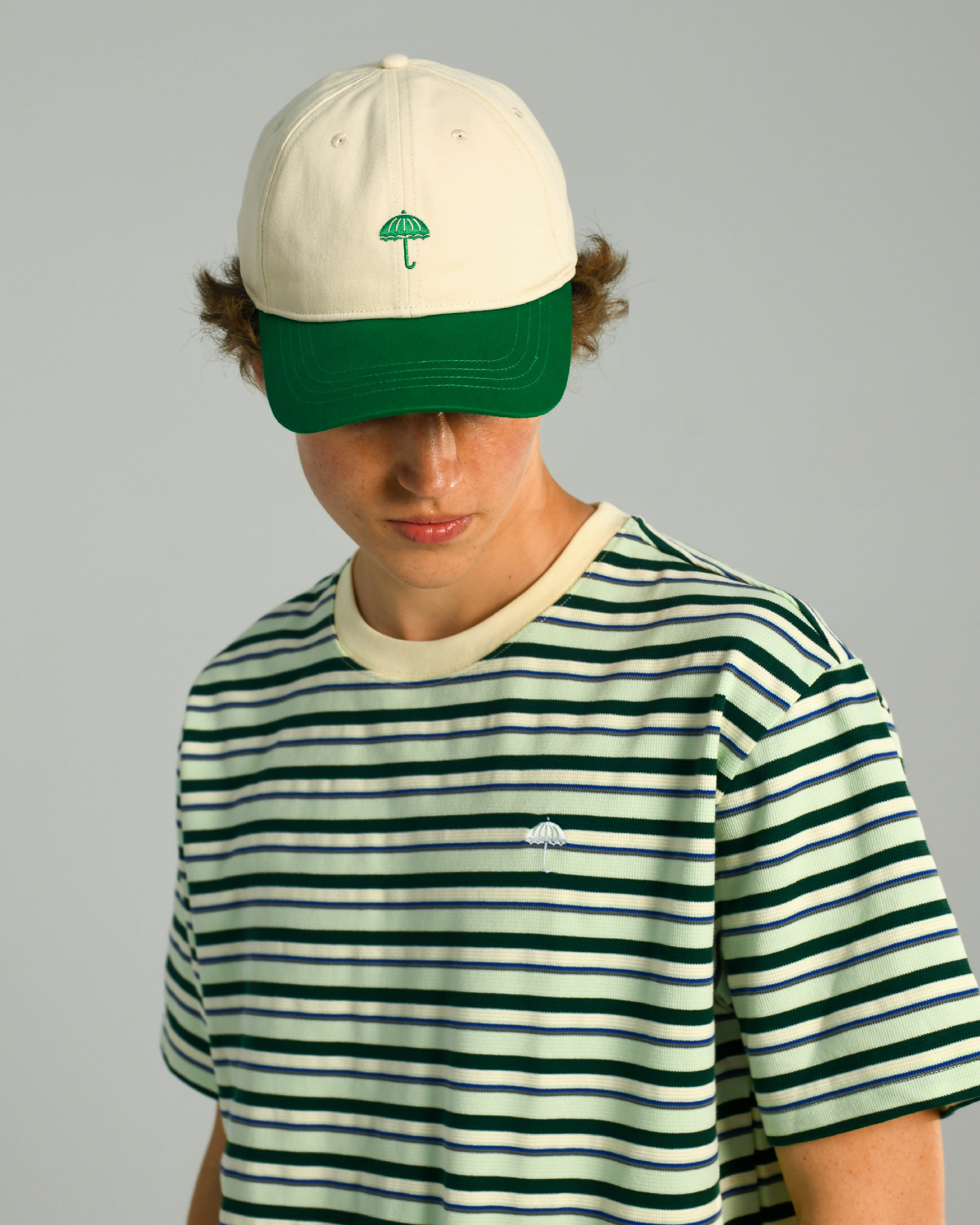 CLASSIC TWO-TONE CAP BEIGE/GREEN_25120.jpg