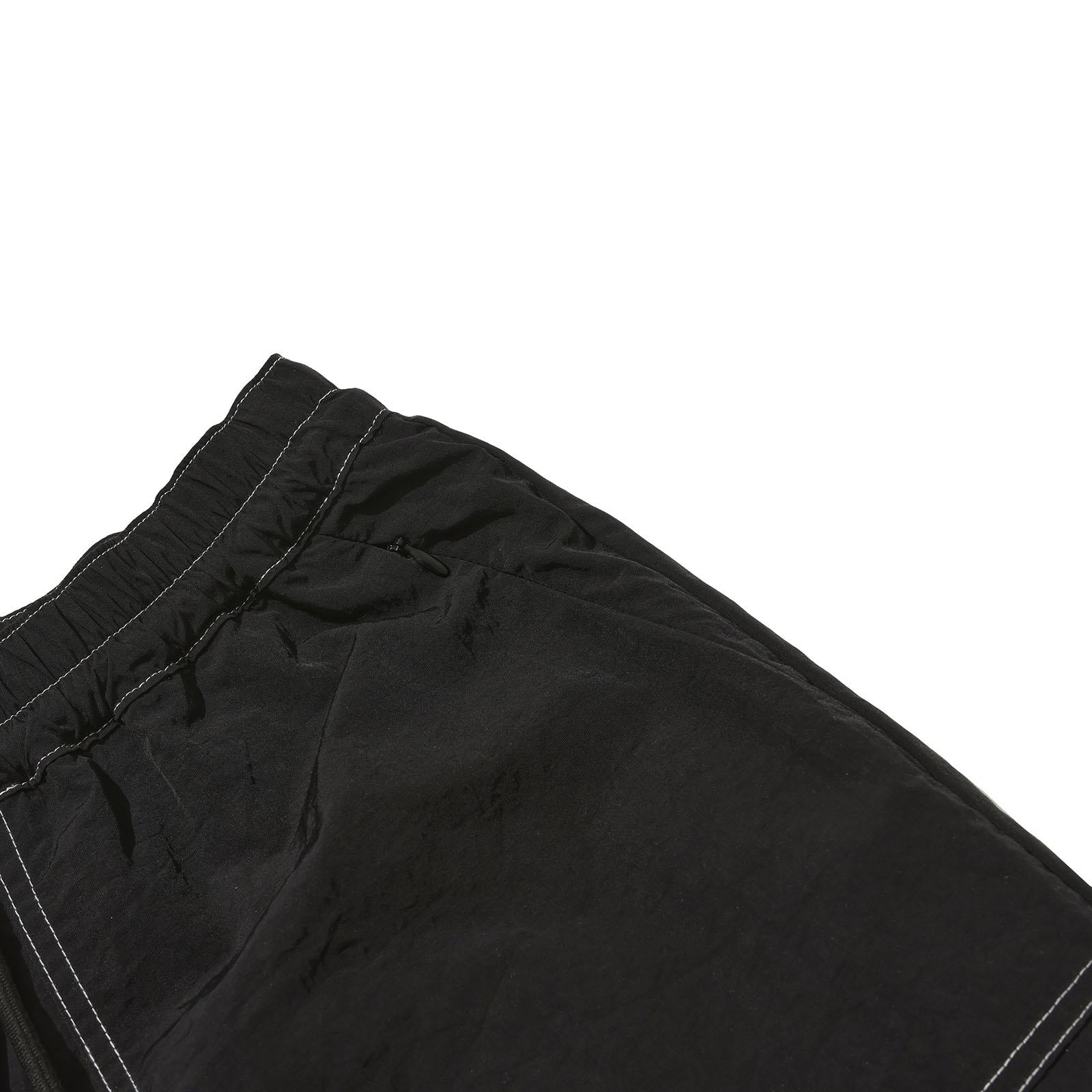 SEAMS TRACKSUIT PANT BLACK_21540.jpg