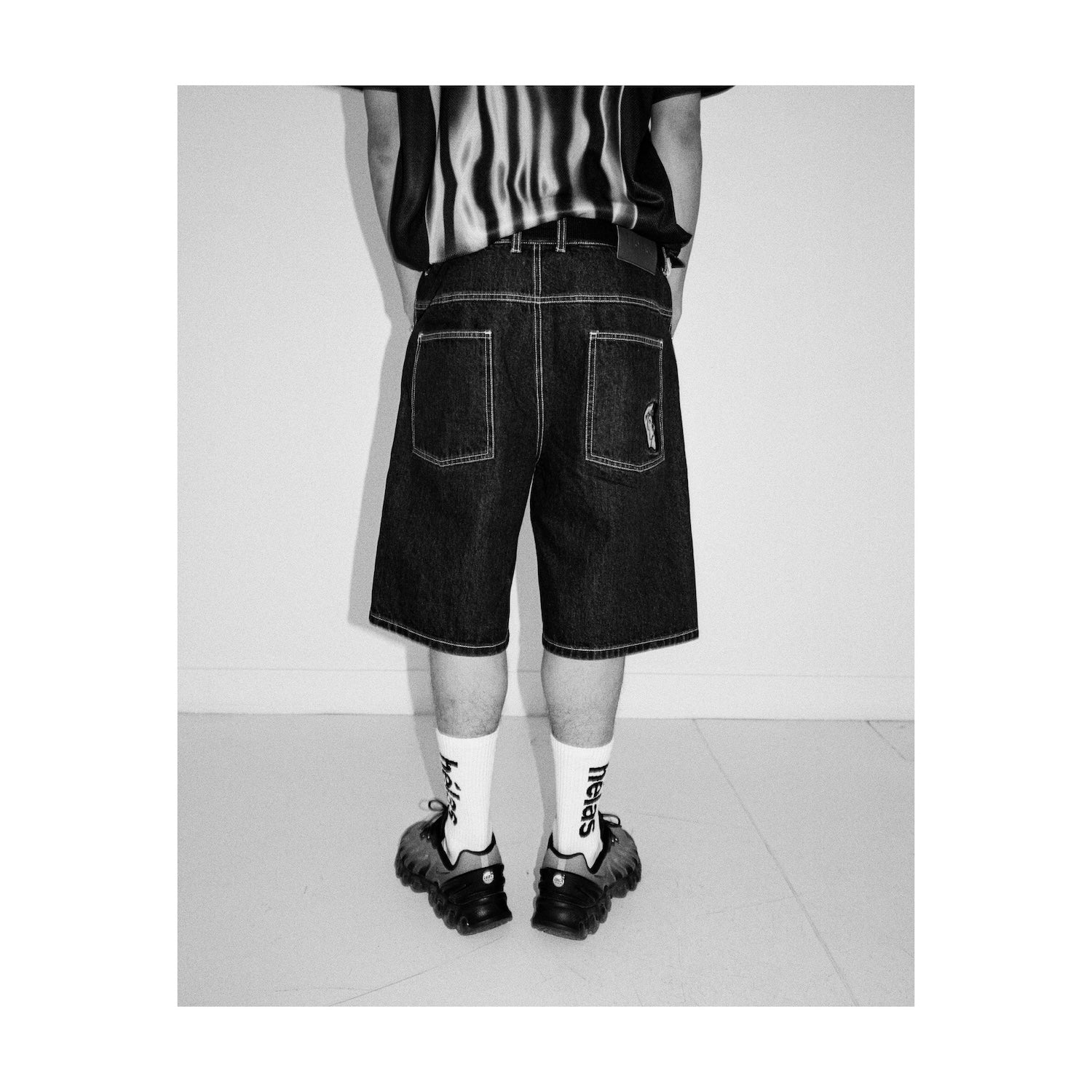DIEU GREC JEANS SHORTS WASHED BLACK